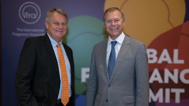 Hans Holger Gliewe and Paul Andersson (former and new IFRA Chairman) photo