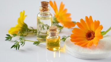 Essential oils g3a397933d 1920